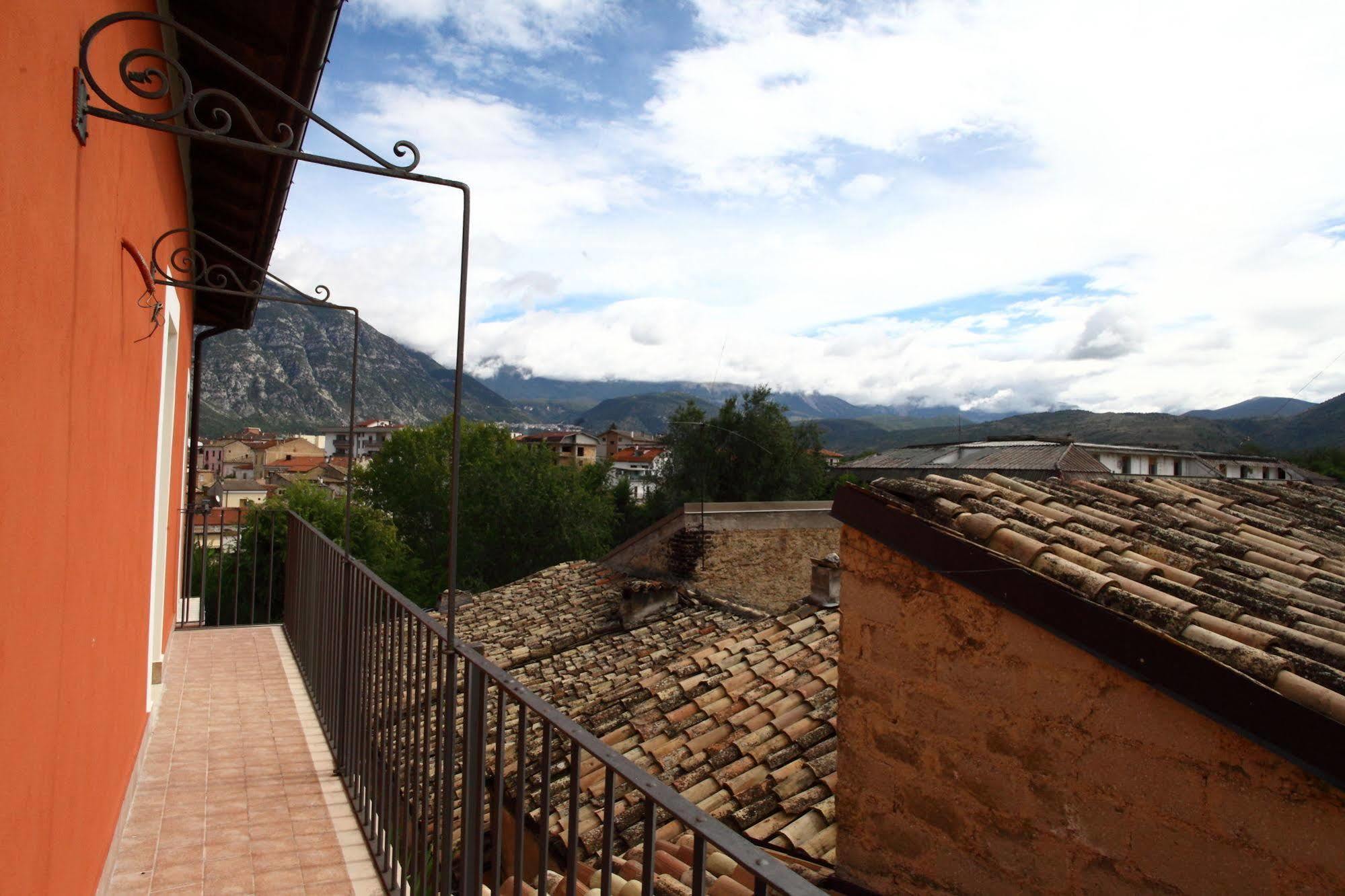 Angelino Home Sulmona Exteriör bild